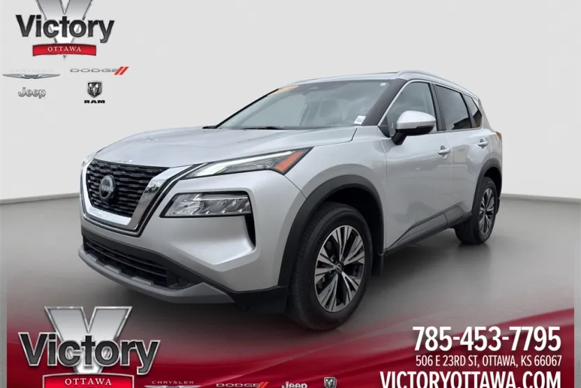2022 Nissan Rogue SV photo 1