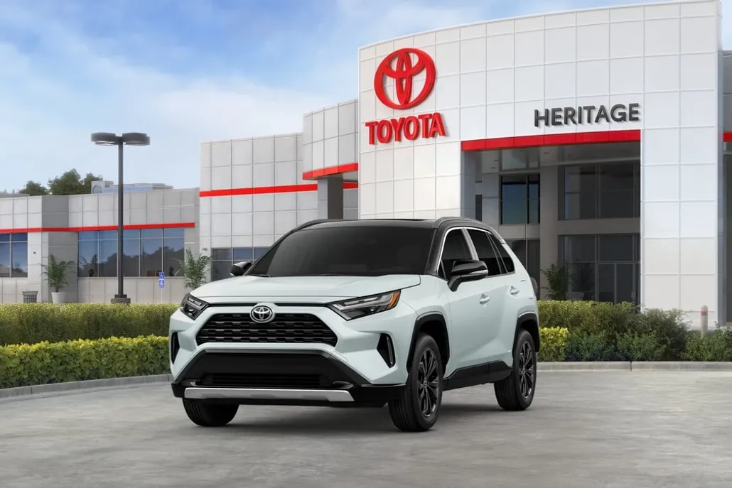 2025 Toyota RAV4 Hybrid XSE photo 1