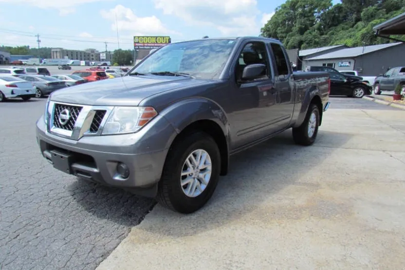 2018 Nissan Frontier SV photo 1