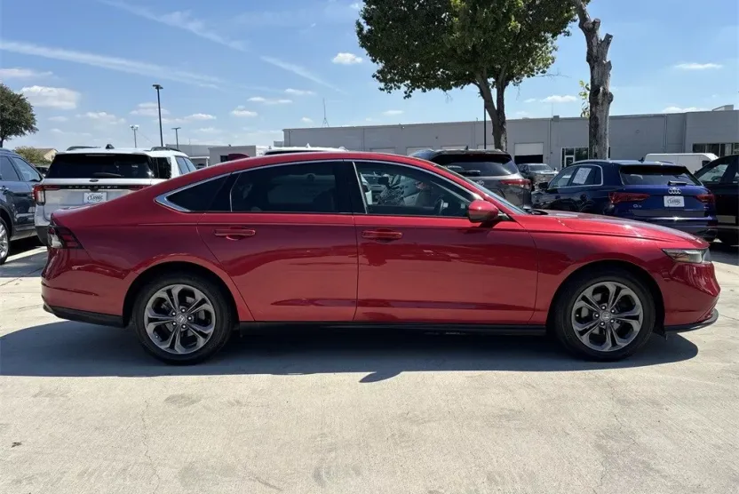 2024 Honda Accord EX photo 1
