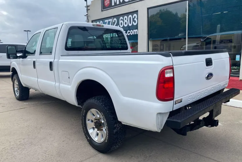 2016 Ford F-350 XL photo 1