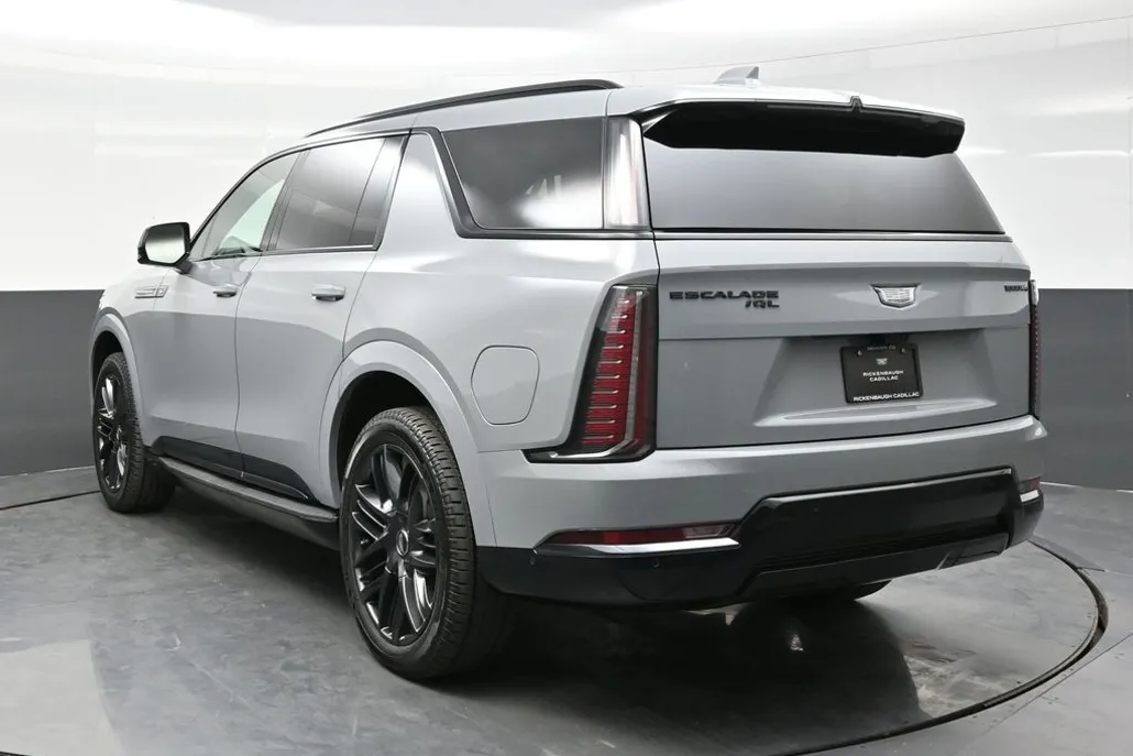 2026 Cadillac Escalade Sport photo 1