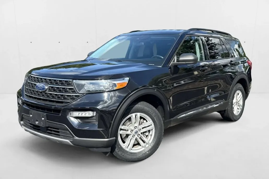 2022 Ford Explorer XLT photo 1