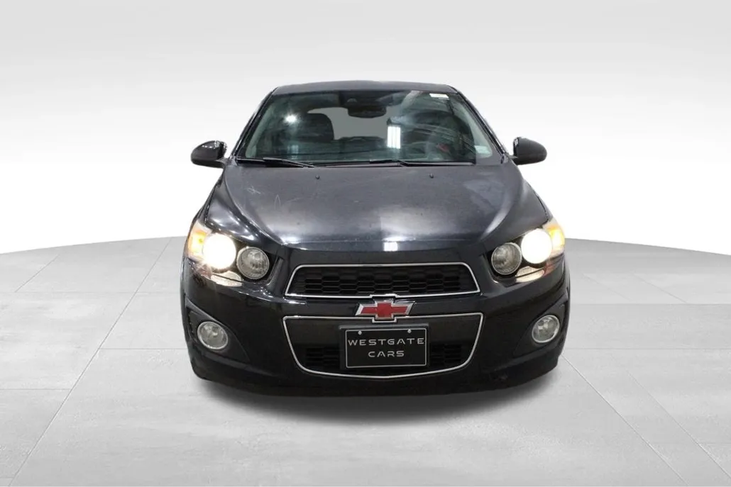 2015 Chevrolet Sonic LT photo 1