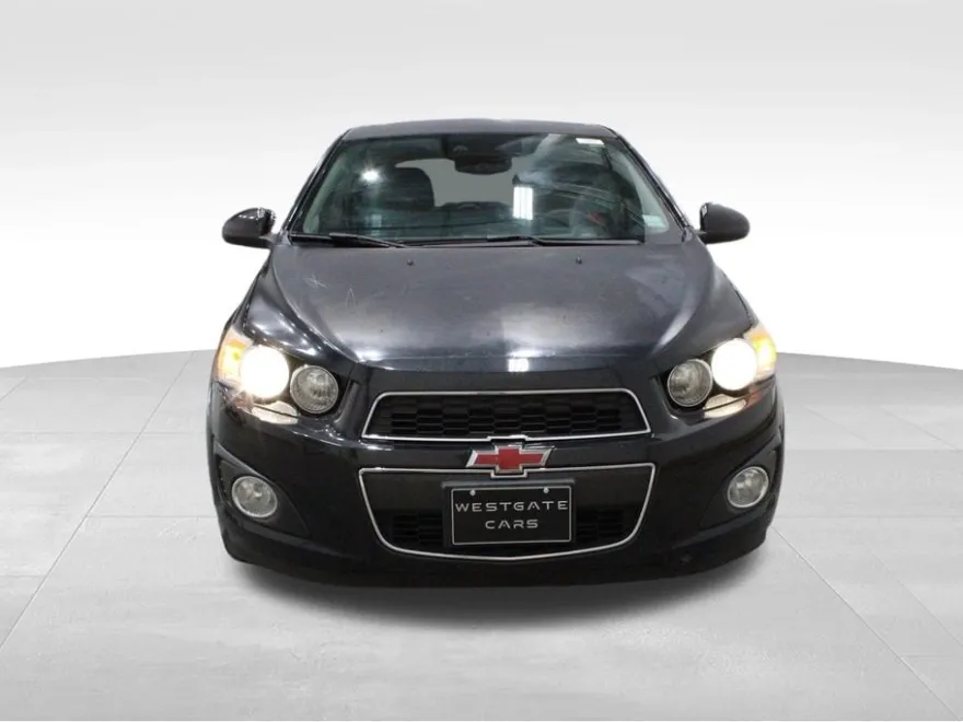 2015 Chevrolet Sonic LT photo 1