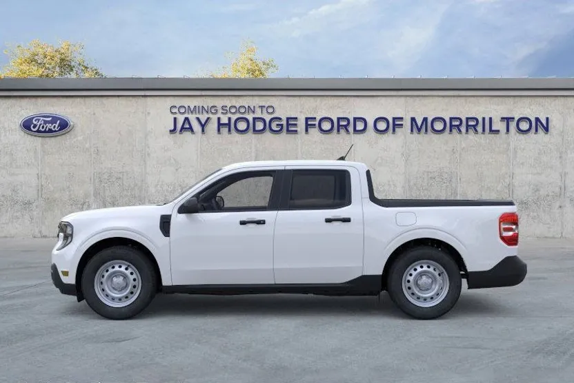 2025 Ford Maverick XL photo 1