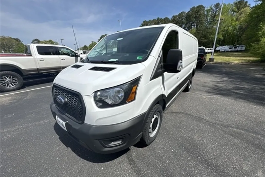 2025 Ford Transit photo 1