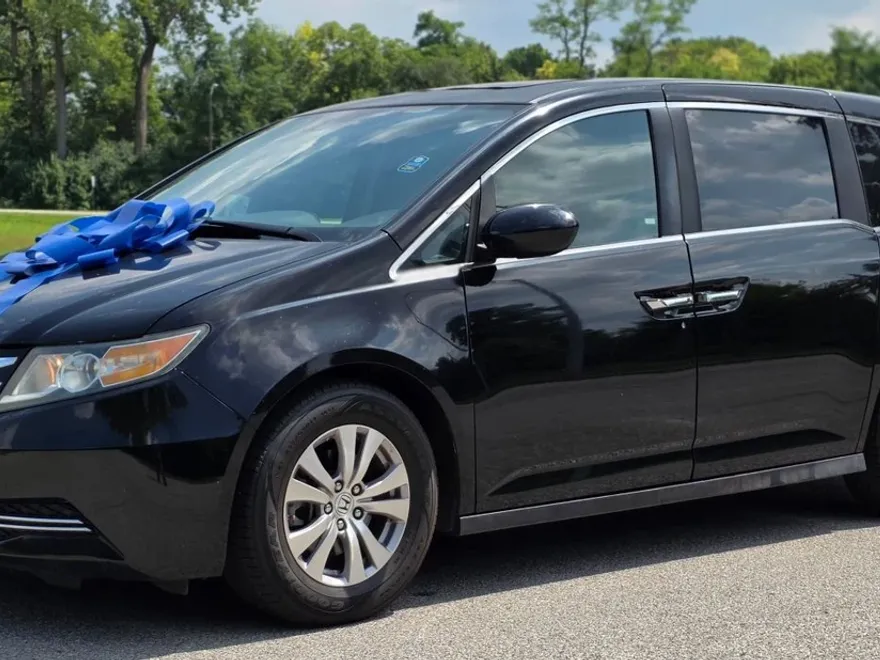 2015 Honda Odyssey EX-L photo 1