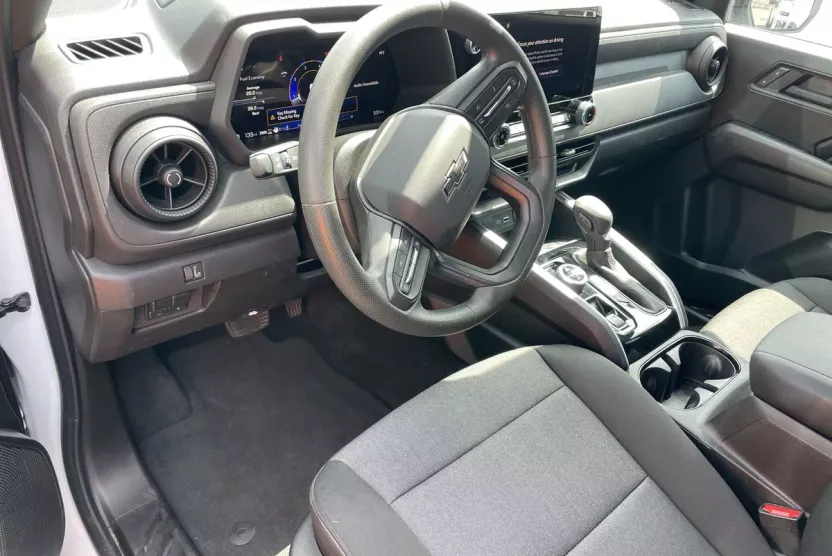 2024 Chevrolet Colorado Trail Boss photo 1