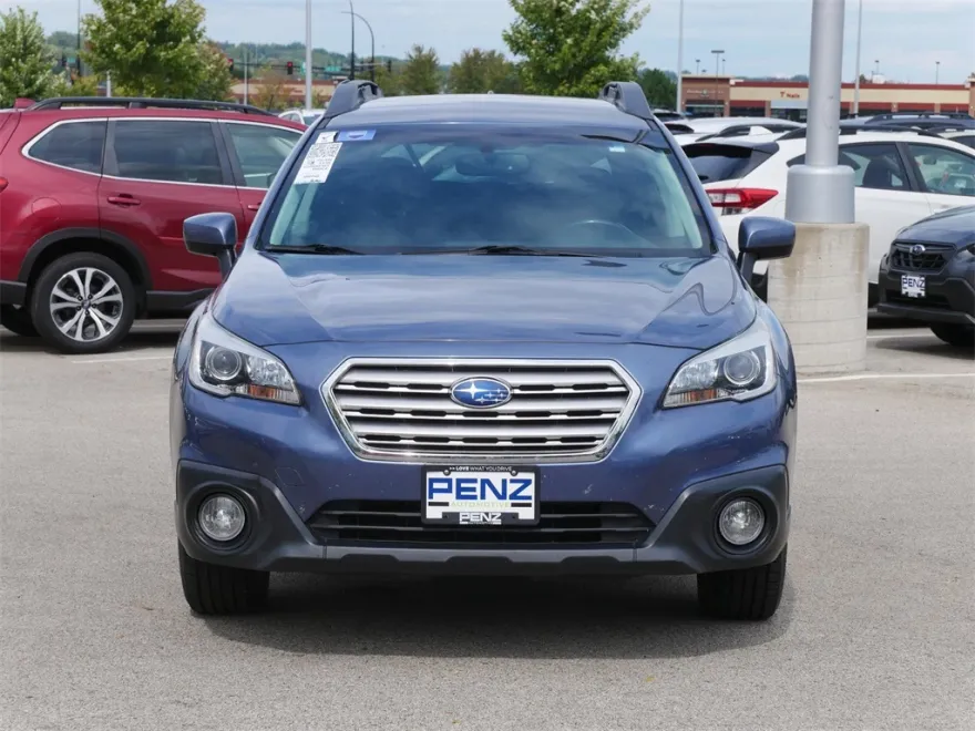 2016 Subaru Outback 2.5i Premium photo 1