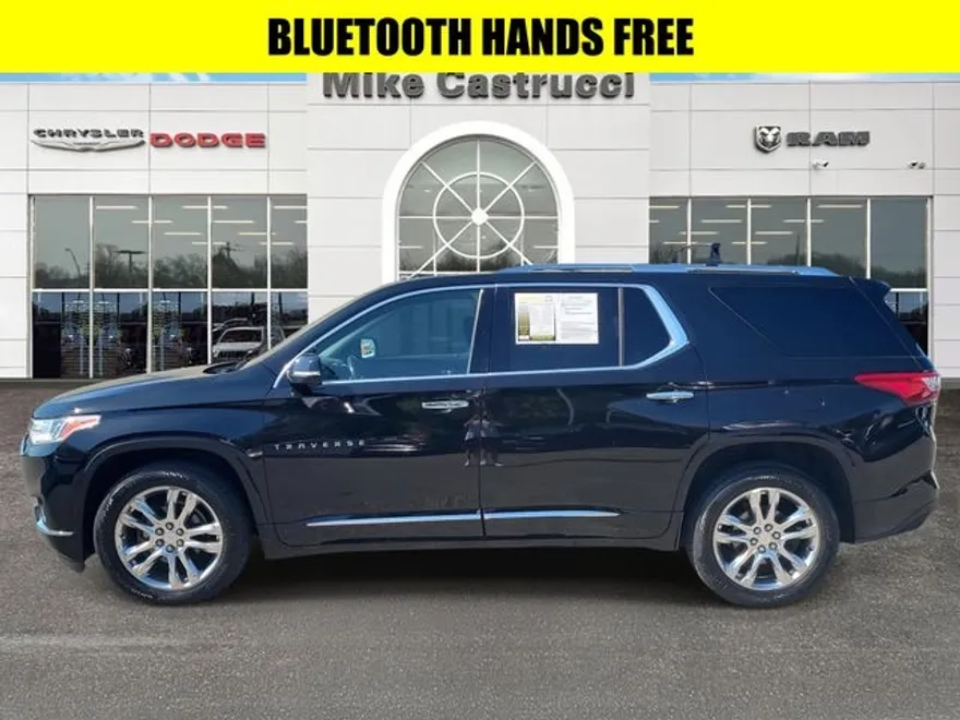 2018 Chevrolet Traverse High Country photo 1
