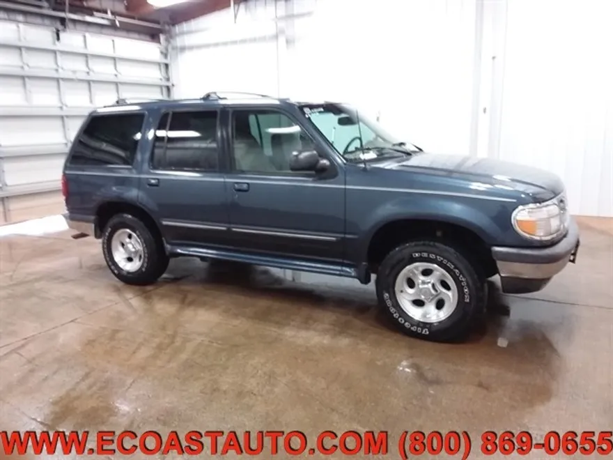 1998 Ford Explorer XL photo 1