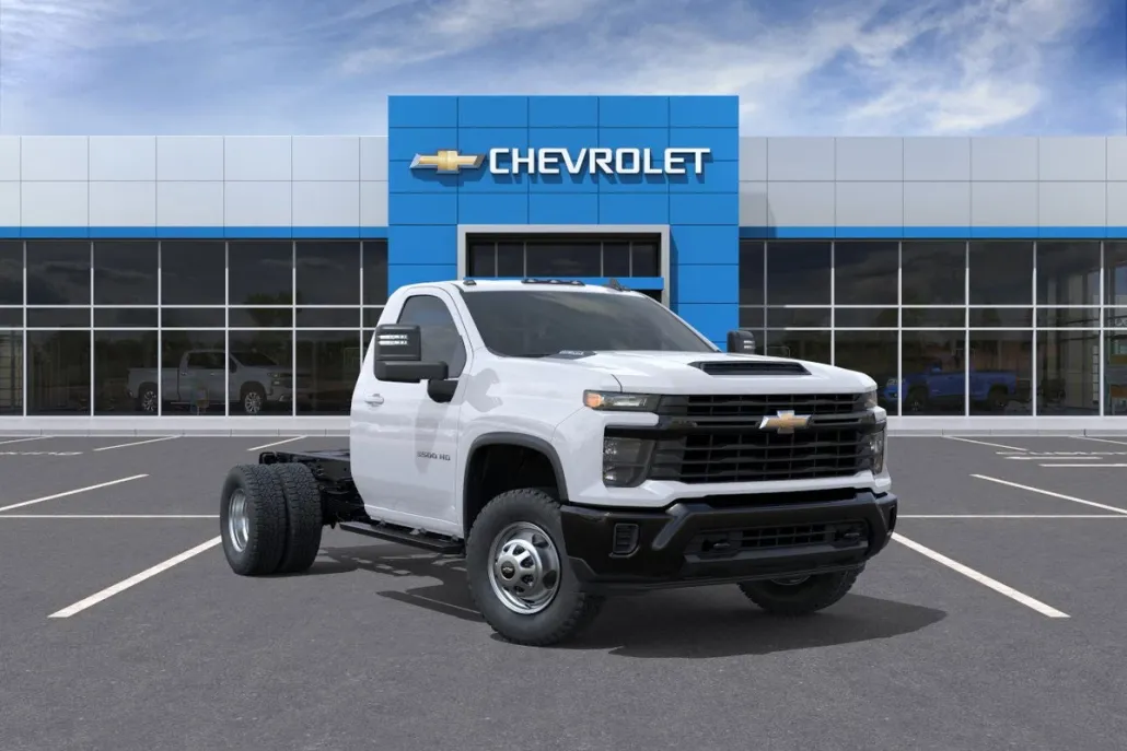 2025 Chevrolet Silverado 3500HD Work Truck photo 1