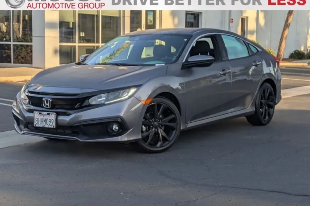 2019 Honda Civic Sport photo 1
