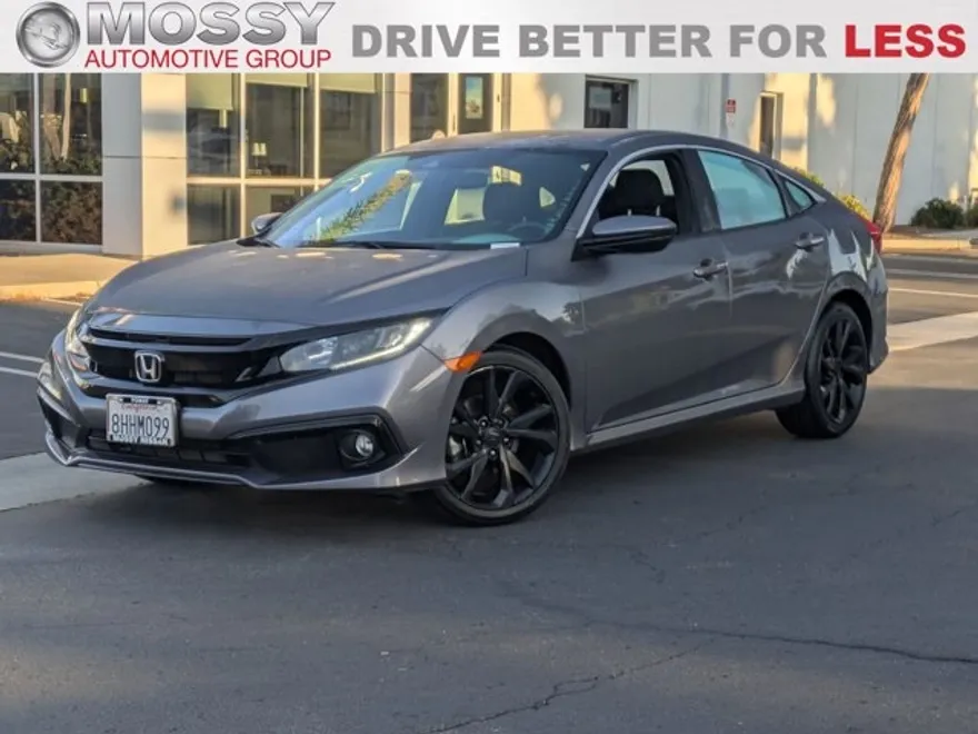 2019 Honda Civic Sport photo 1