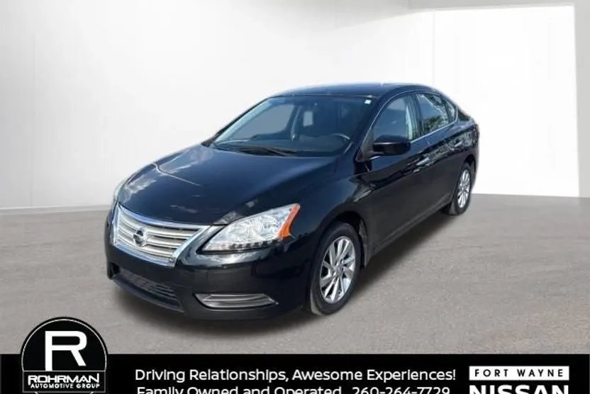 2015 Nissan Sentra SV photo 1