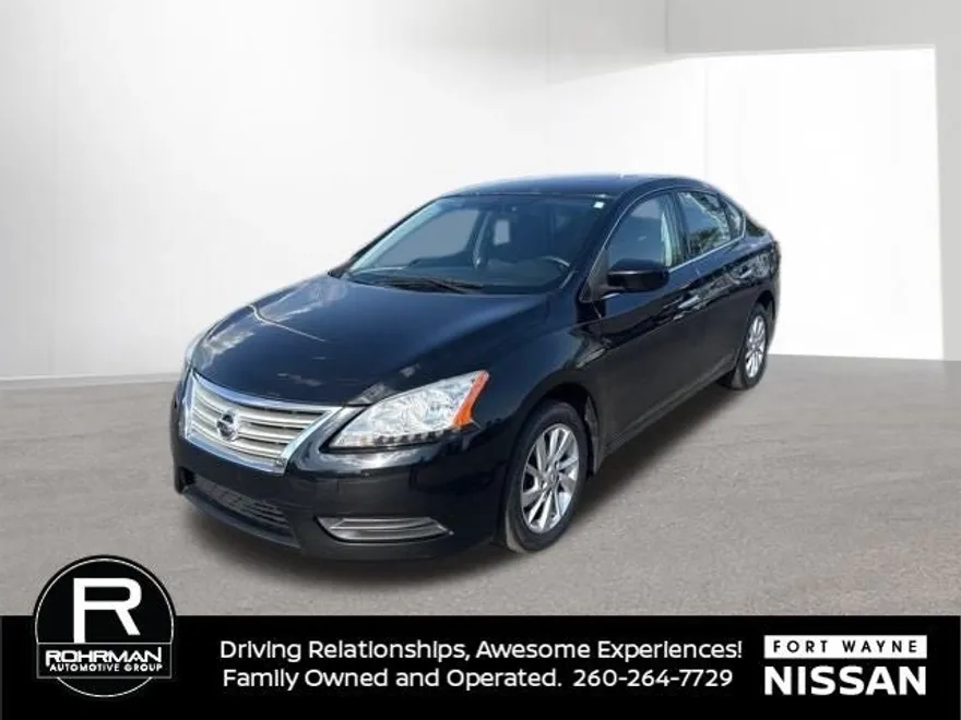 2015 Nissan Sentra SV photo 1