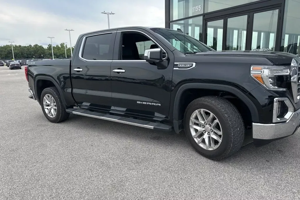 2019 Gmc Sierra 1500 SLT photo 1