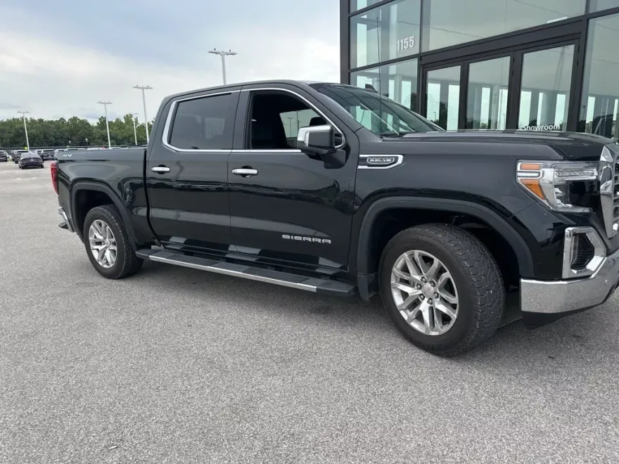 2019 Gmc Sierra 1500 SLT photo 1
