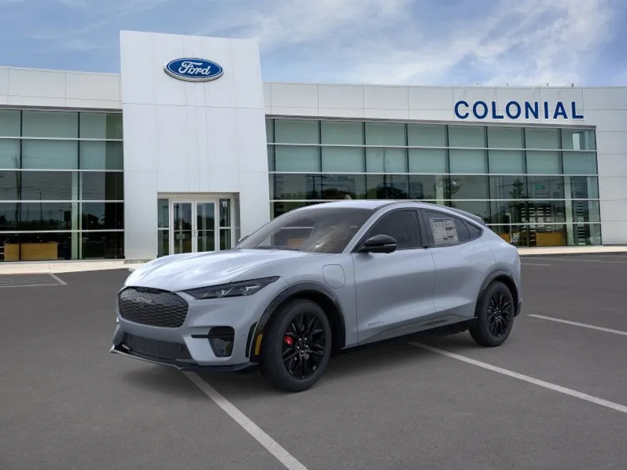 2025 Ford Mustang Mach-E Premium photo 1