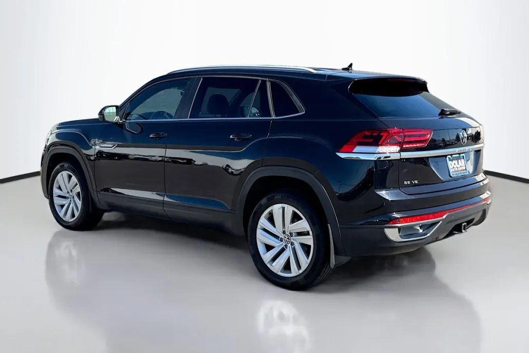 2020 Volkswagen Atlas Cross Sport V6 SE Technology photo 1
