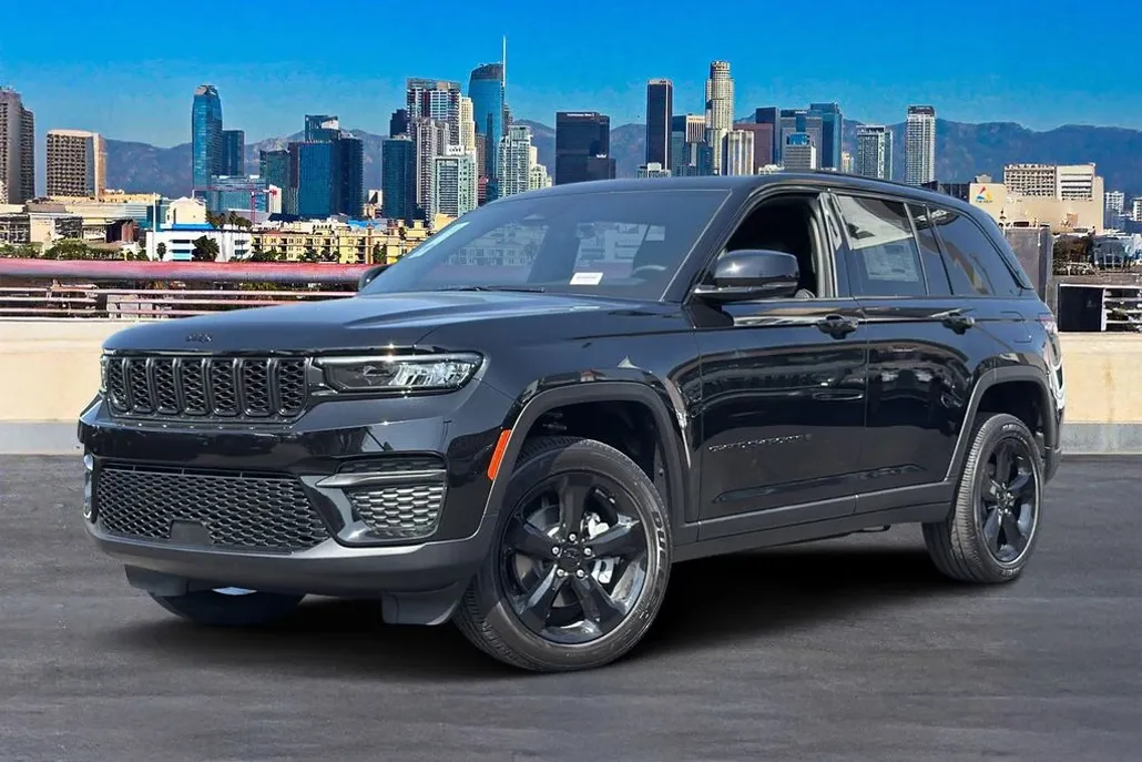 2025 Jeep Grand Cherokee Altitude X photo 1
