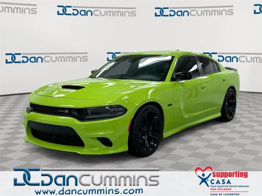 2023 Dodge Charger Scat Pack photo 1