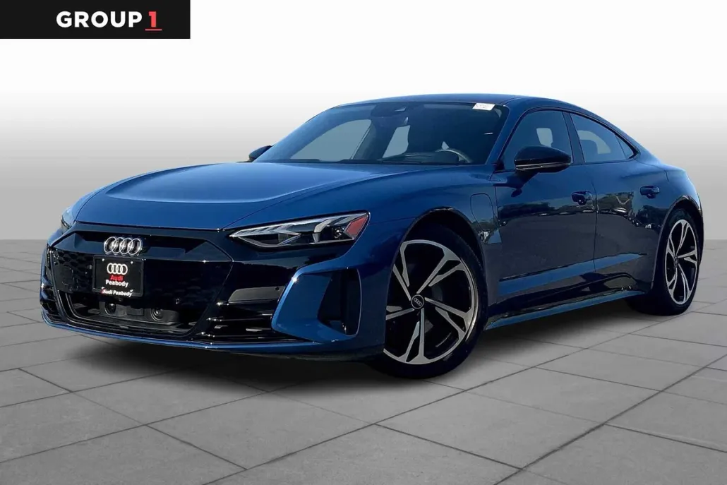 2022 Audi e-tron GT Prestige photo 1