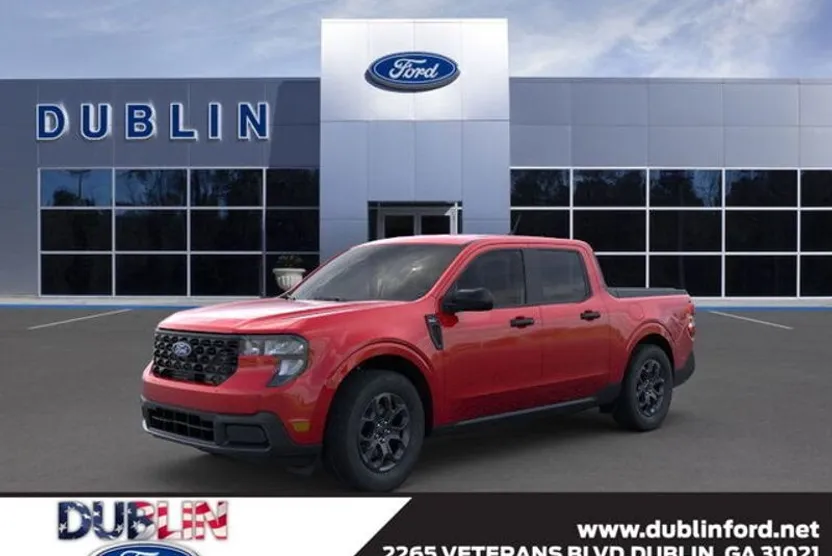 2025 Ford Maverick XLT photo 1