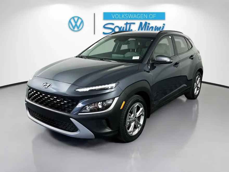 2023 Hyundai Kona SEL photo 1