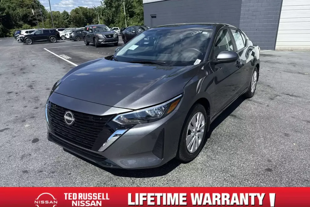 2025 Nissan Sentra S photo 1