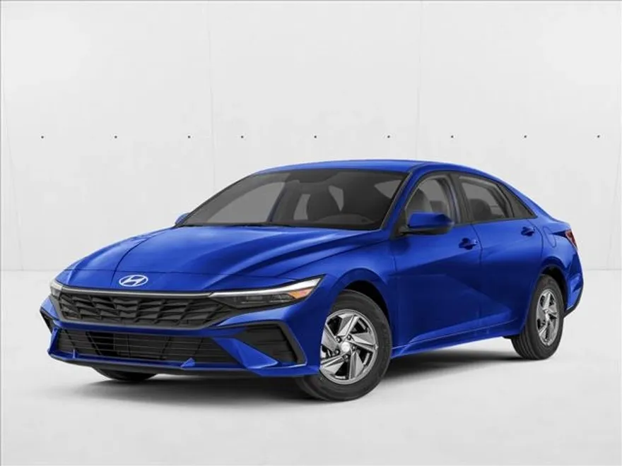 2025 Hyundai Elantra SE photo 1