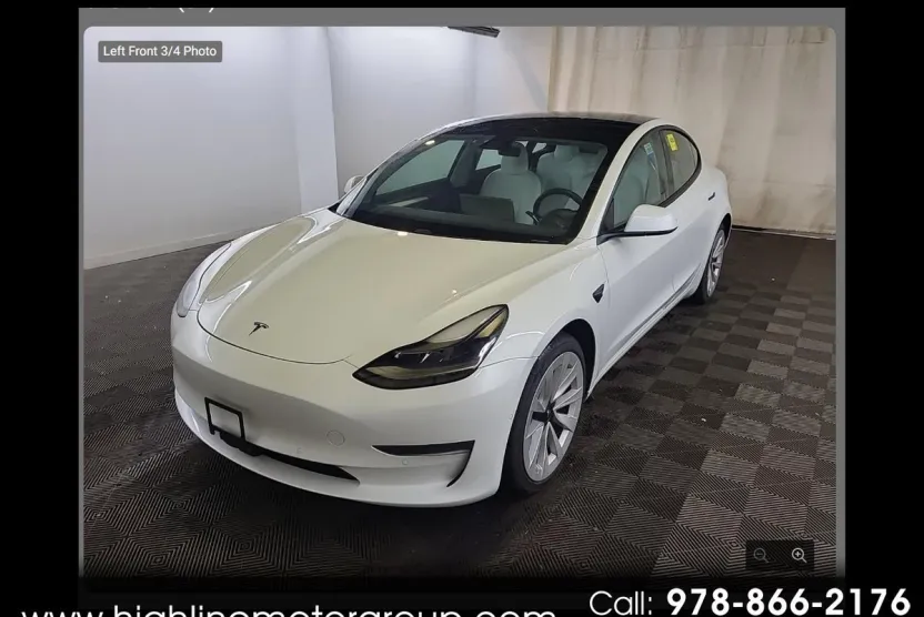 2021 Tesla Model 3 Standard Range Plus photo 1