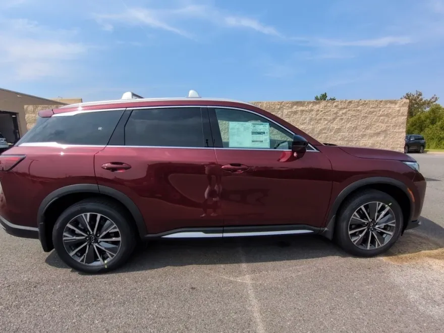 2026 Infiniti QX60 Luxe photo 1