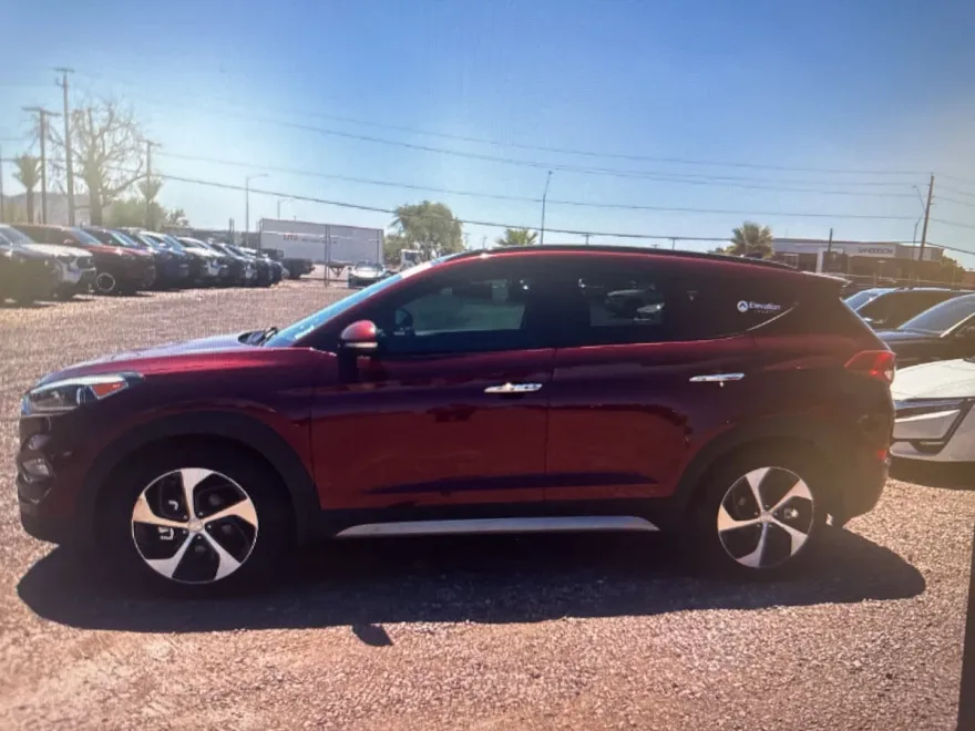 2017 Hyundai Tucson Limited photo 1