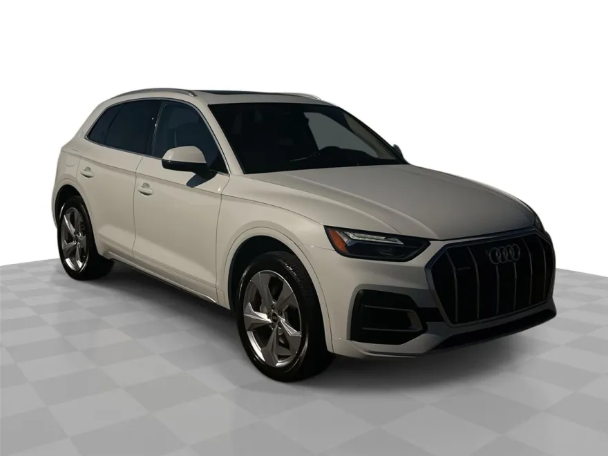 2021 Audi Q5 Premium Plus photo 1