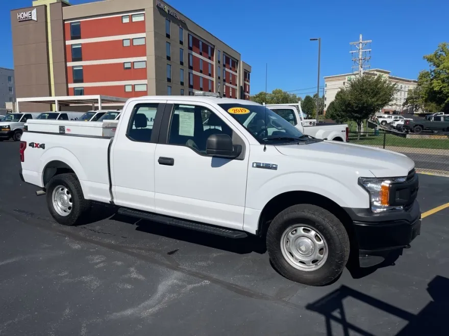 2019 Ford F-150 XL photo 1