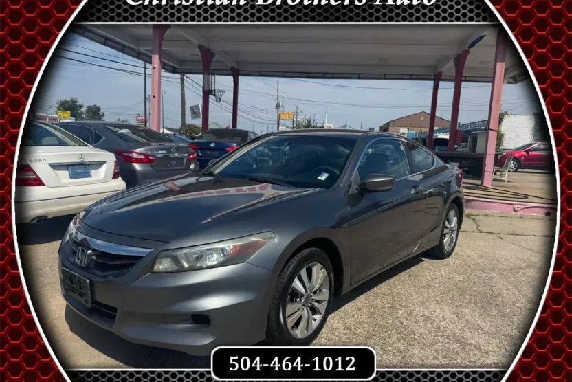 2012 Honda Accord LX photo 1