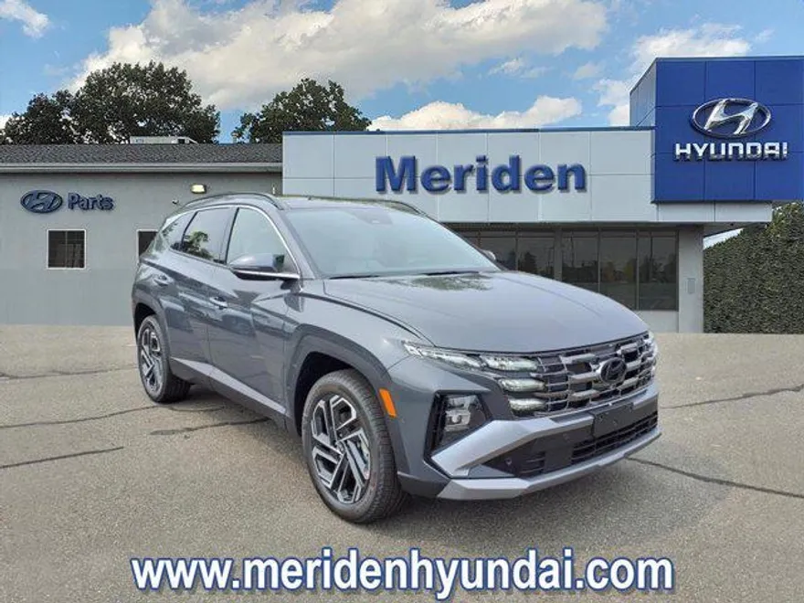 2025 Hyundai Tucson Limited photo 1