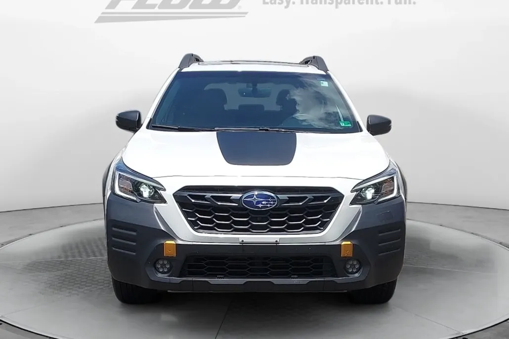 2022 Subaru Outback Wilderness photo 1