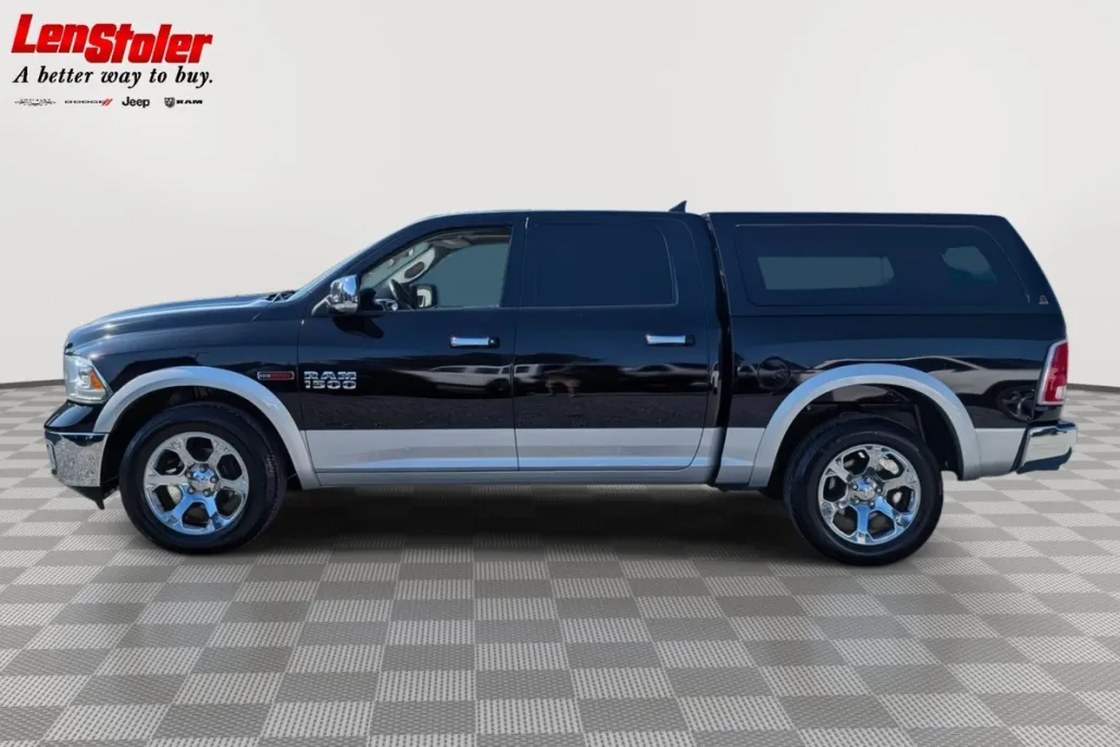 2015 Ram 1500 Laramie photo 1