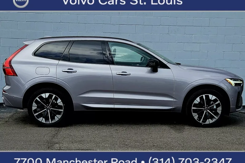 2026 Volvo XC60 B5 Plus photo 1