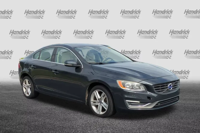 2015 Volvo S60 T5 Drive-E Premier photo 1