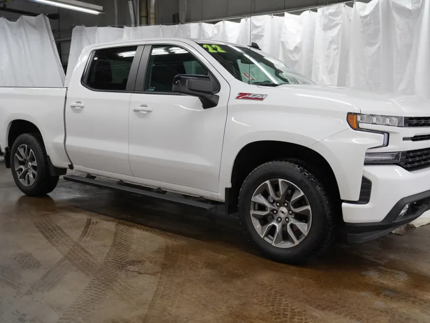 2022 Chevrolet Silverado 1500 RST photo 1