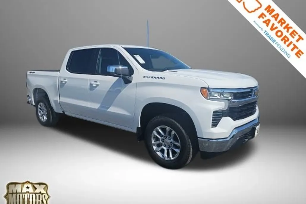 2026 Chevrolet Silverado 1500 LT photo 1