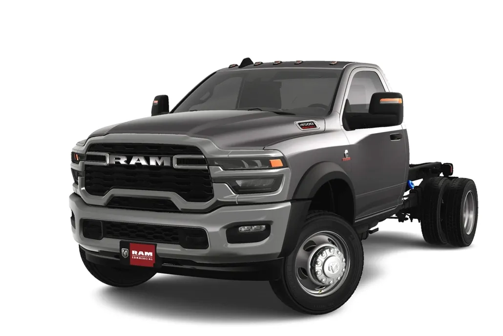 2025 Ram 4500 Tradesman photo 1