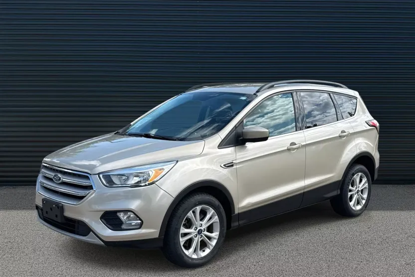 2018 Ford Escape SE photo 1