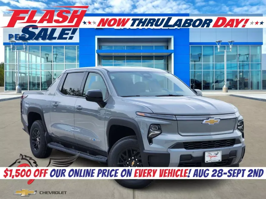 2026 Chevrolet Silverado EV LT photo 1