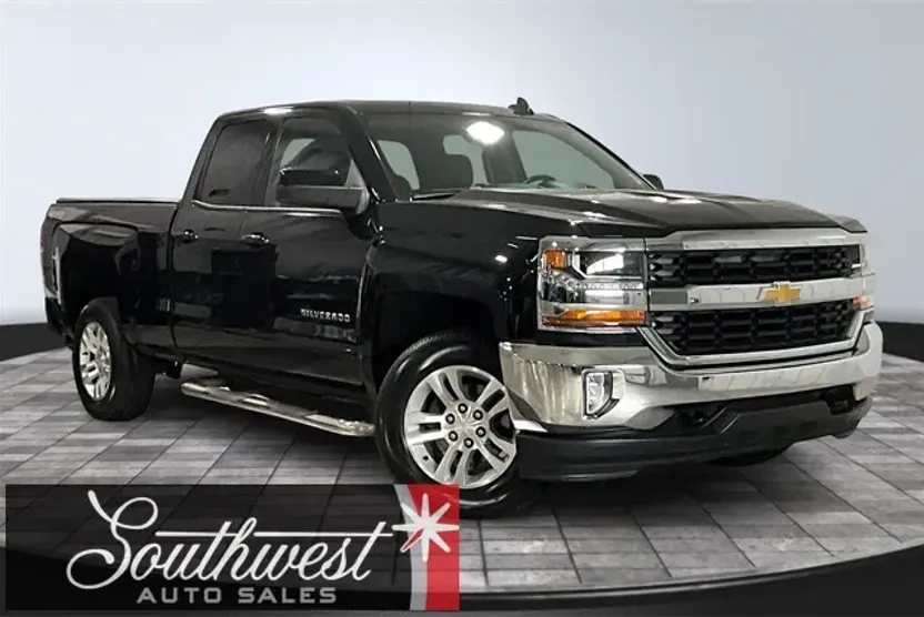 2016 Chevrolet Silverado 1500 LT photo 1