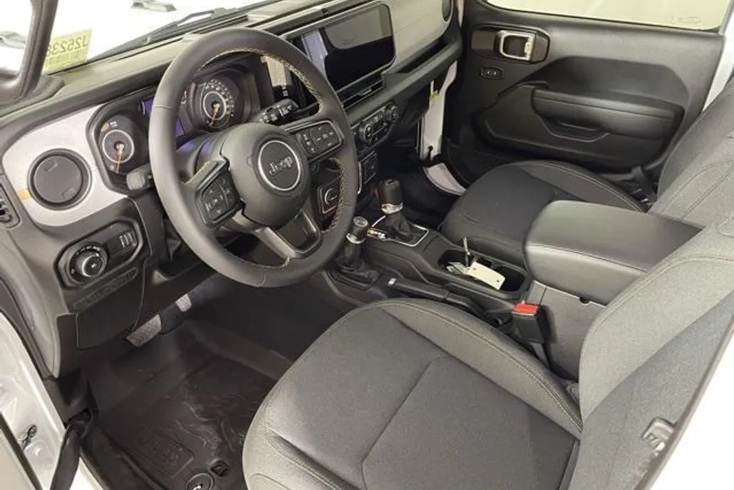 2025 Jeep Wrangler Sport S photo 1